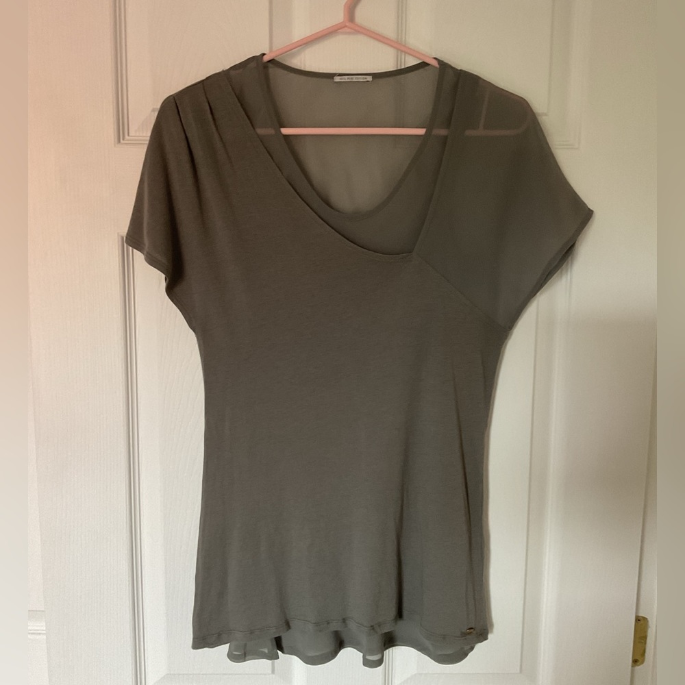 *Flawed* IKKS Pure Edition Sage Asymmetrical Flowing Top